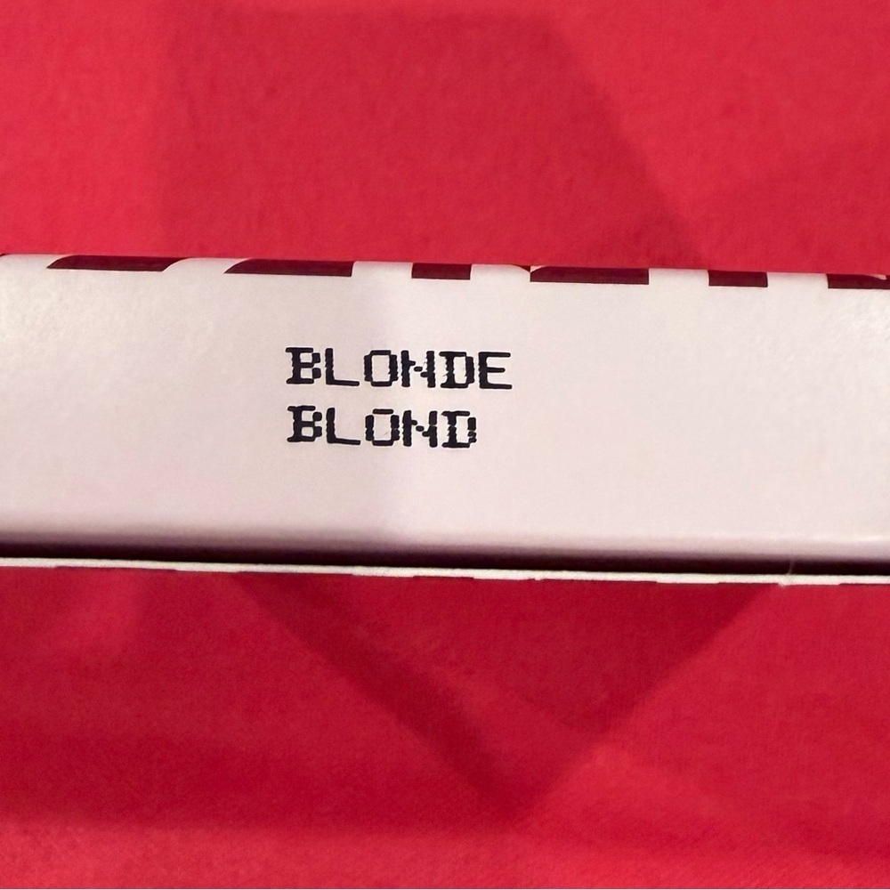 Mary Kay Limited Edition Brow Kit Blonde New Discontinued - Picture 4 of 5